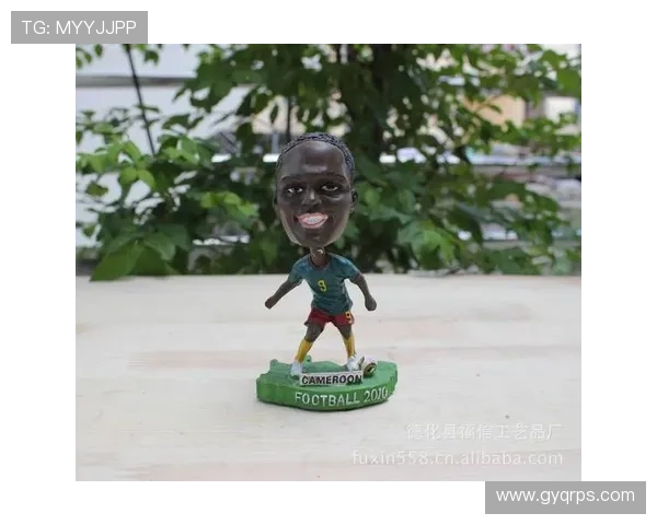 足球明星卡通大型摆件的创意设计与市场潜力分析
